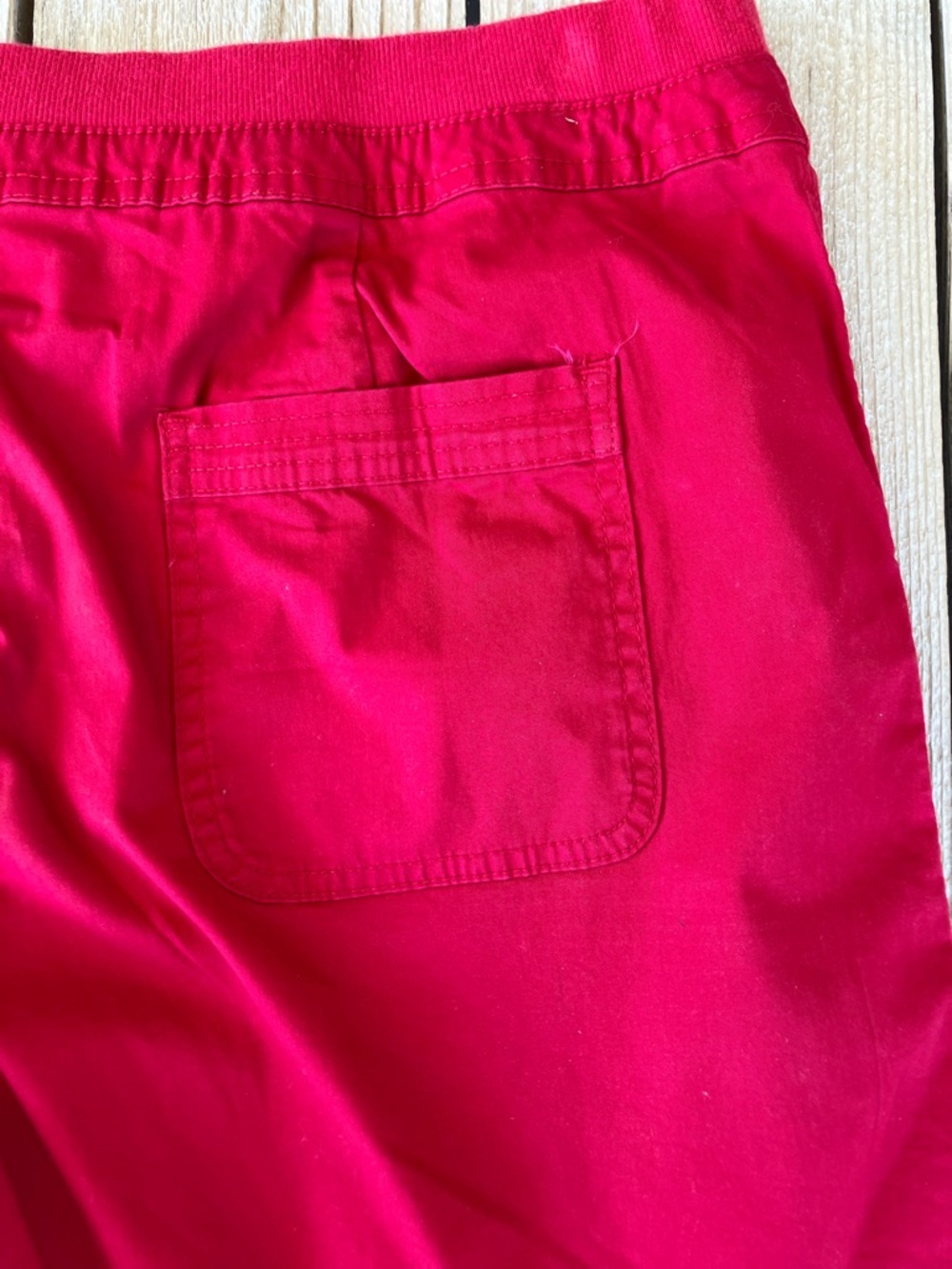 Karen Scott Bright Red Stretch Bermuda Shorts - Picture 5 of 8